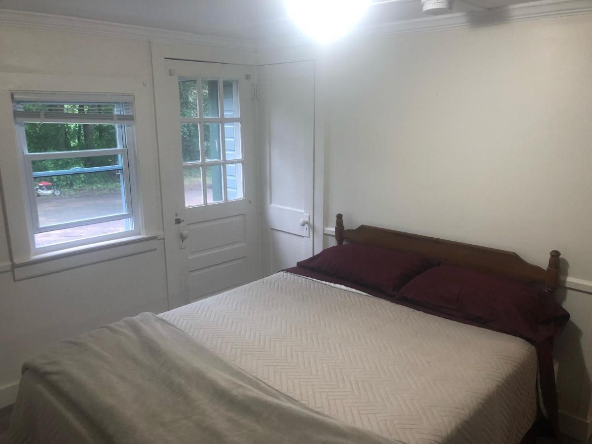Herring Run Cabins And Inn Bourne Ngoại thất bức ảnh