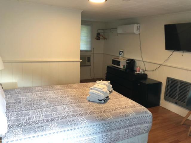 Herring Run Cabins And Inn Bourne Ngoại thất bức ảnh